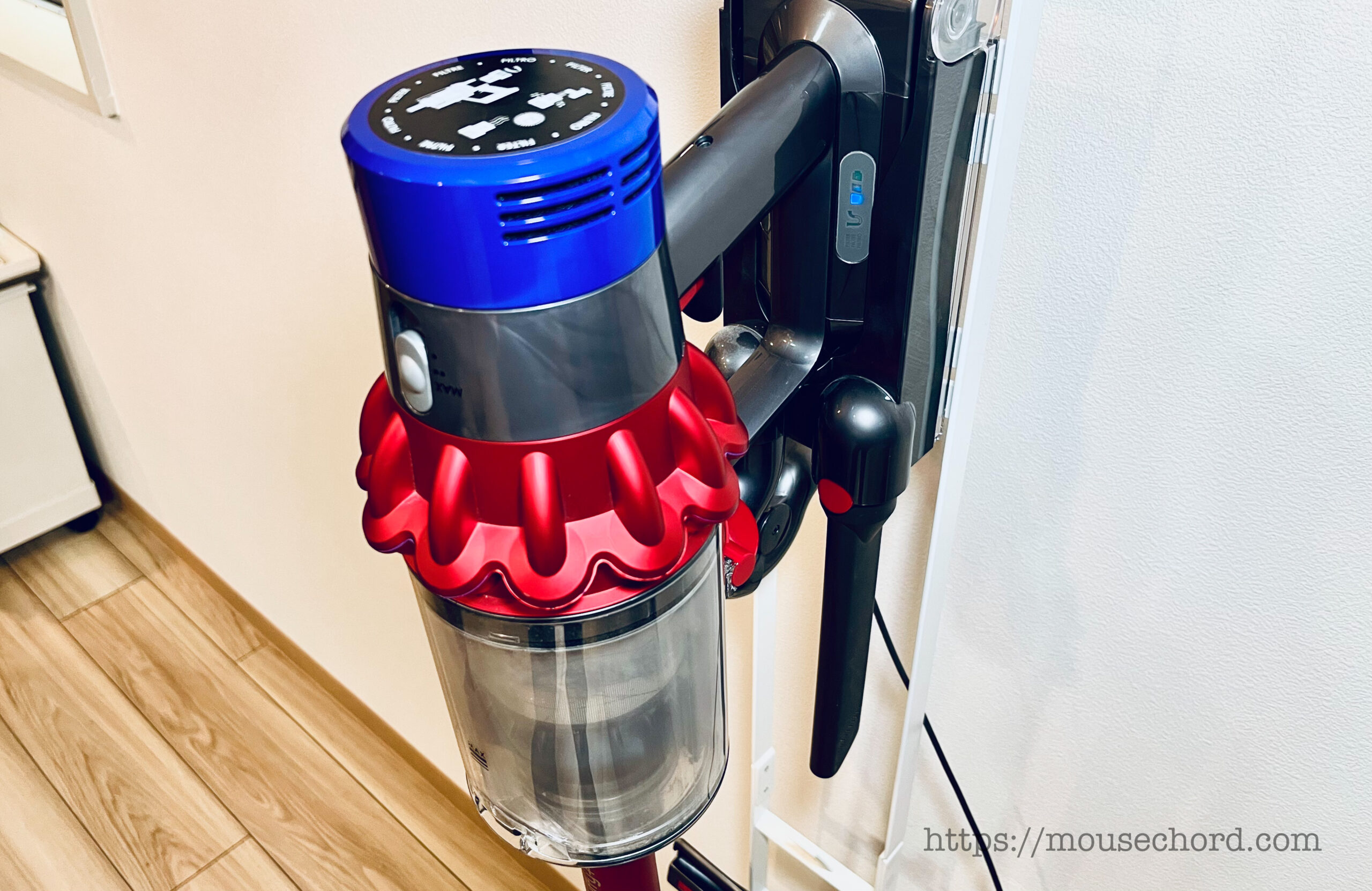 dyson V10 Fluffy SV12 メンテナンス済み-